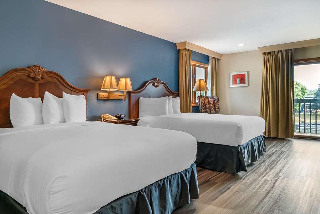 Best Western River Terrace Hotel Cheboygan Room photo